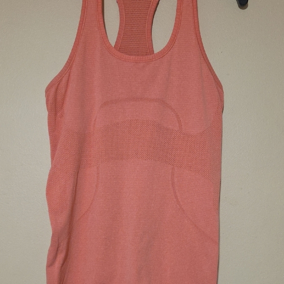 lululemon athletica Peach Tank Top - Picture 3 of 7